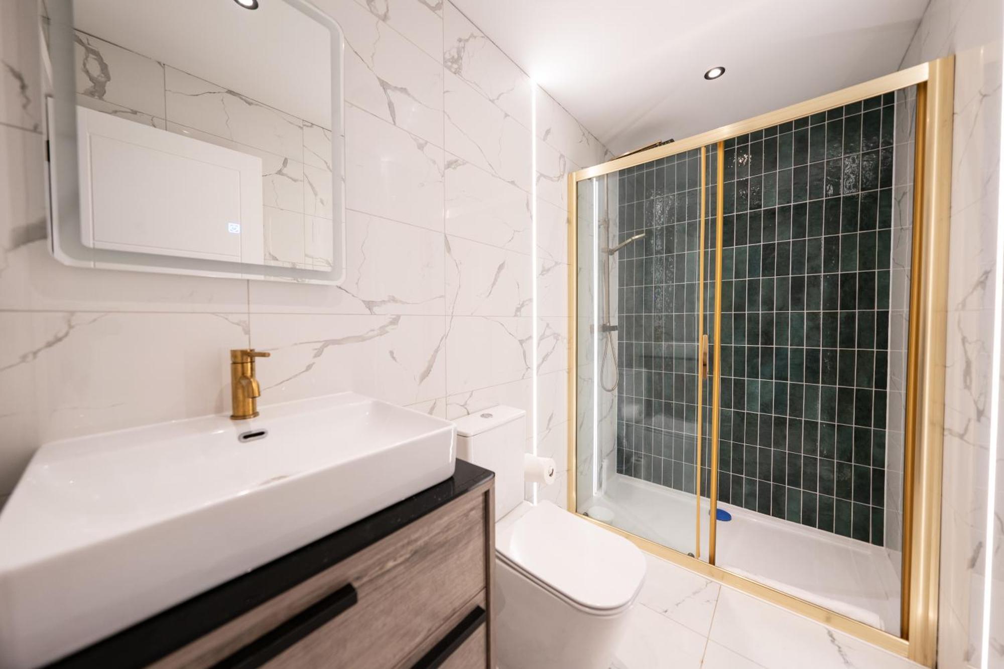 The Battersea Place - Charming 4Bdr Flat ロンドン エクステリア 写真